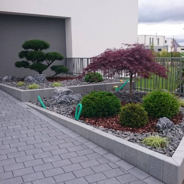 Aménagements extérieurs autour de Saint-Louis dans le Haut-Rhin Wittenheim 2